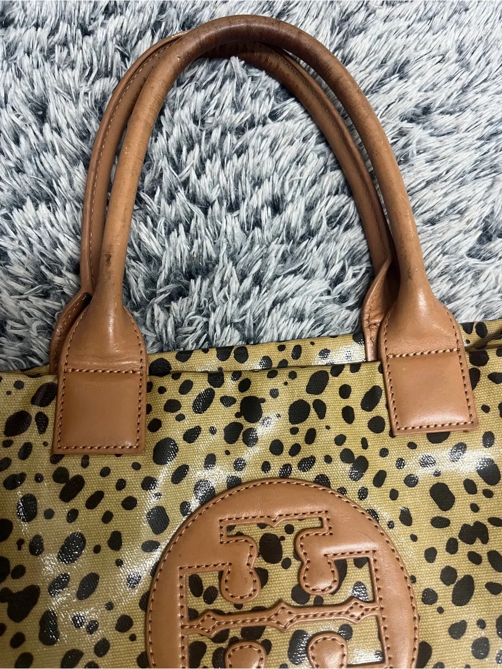 Tory Burch Vintage Ella Tote Animal Print Tan Leather Shiny Coated Canvas Fair